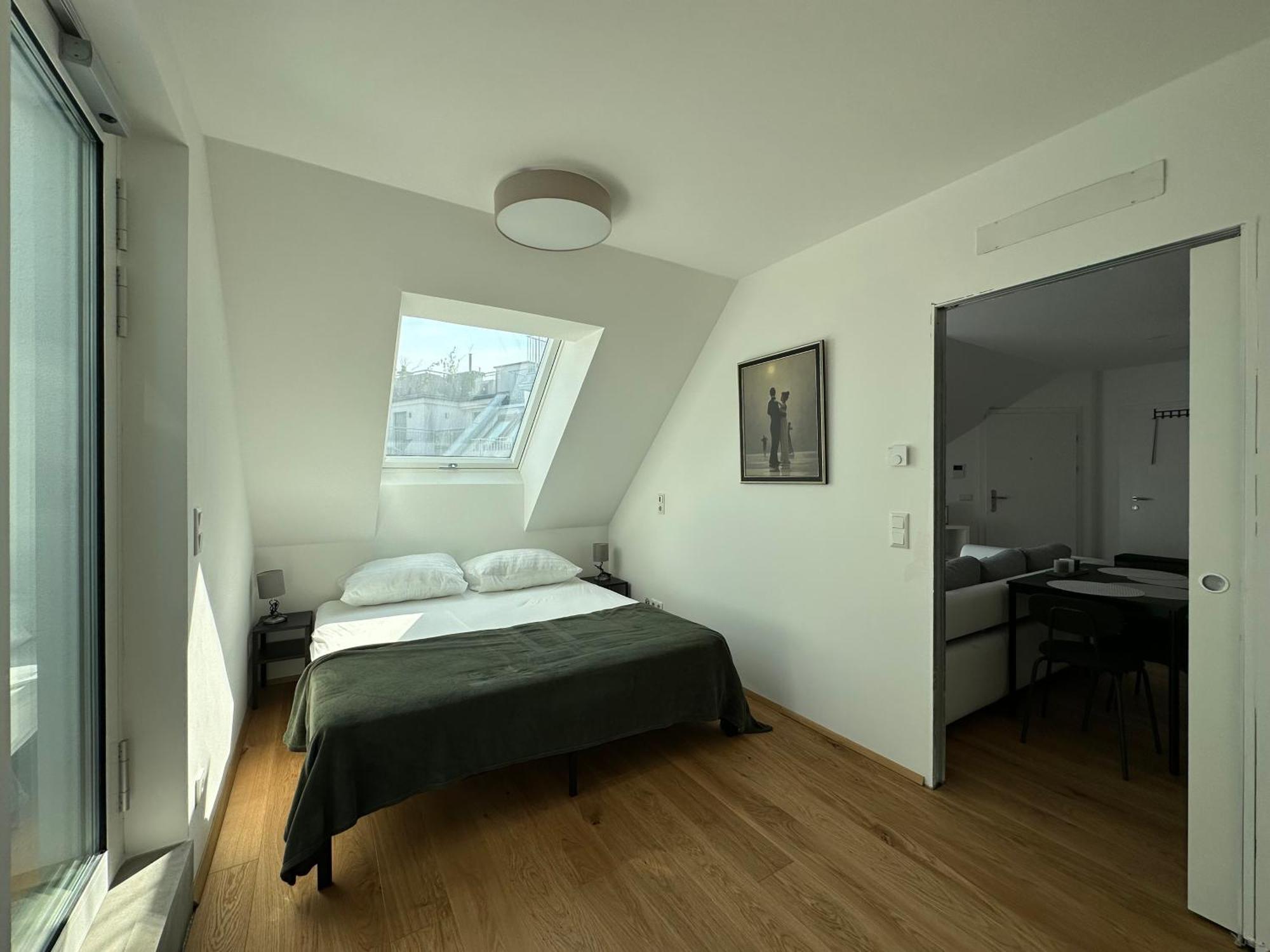 Feelhome-dachterrasse-4 Gaeste-wifi Apartment